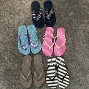 Lot Women’s Flip Flop Thongs Sandals Shoes 5 Pair Arizona Old Navy Paw Print